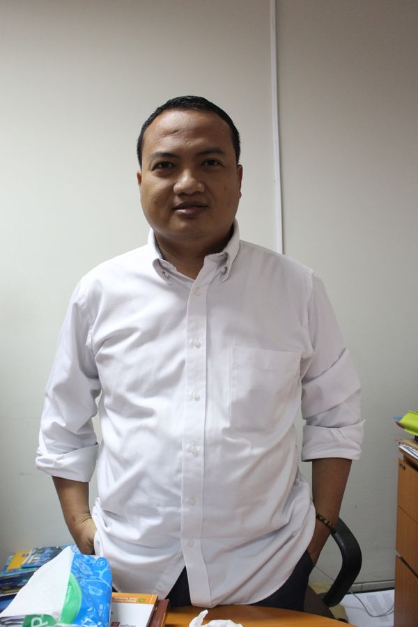 Hi I'm Robert Kurniawan, SST, M.Si.